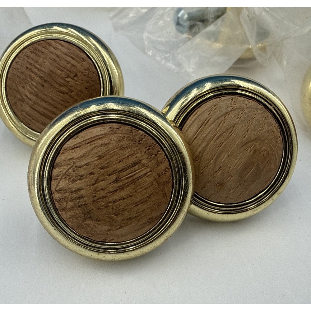 Lot Of 8 Round 1 In. Dia. Oak & Light Brass Accent Cabinet Knob pulls